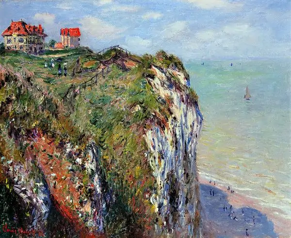 Cliff Walk at Pourville của Claude Monet nổi bật vách đá trắng, biển xanh nhạt và thảm hoa ven bờ.