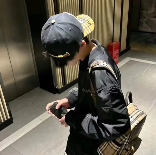 anh profile den trang chat choi ca tinh 6