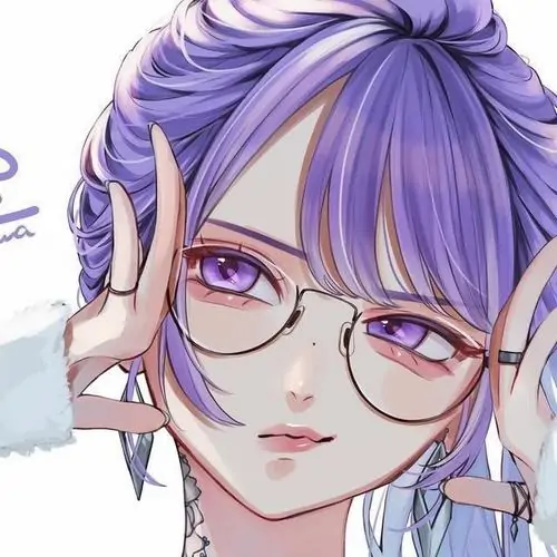 Hình profile cô gái anime tóc tím đeo kính, tay chạm gọng kính và ánh mắt nghiêng nhẹ hợp nữ thích vẻ trí thức pha đáng yêu