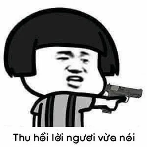 Cậu bé tóc nấm cầm súng đồ chơi, nét mặt nghiêm trọng quá mức và dòng chữ thu hồi lời nói tạo tình huống ảnh chế chibi dễ thương