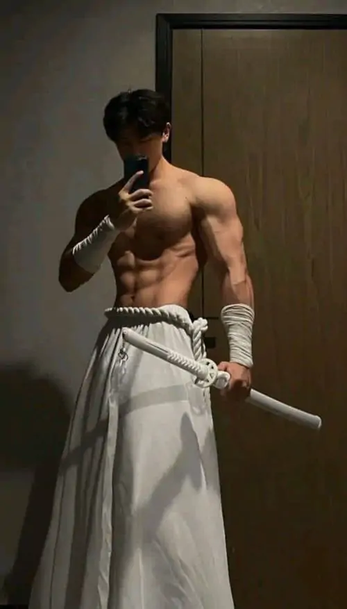 Anh trai tap gym dep danh cho ai me ve nam tinh khoe khoan va phong cach the thao truong thanh 7