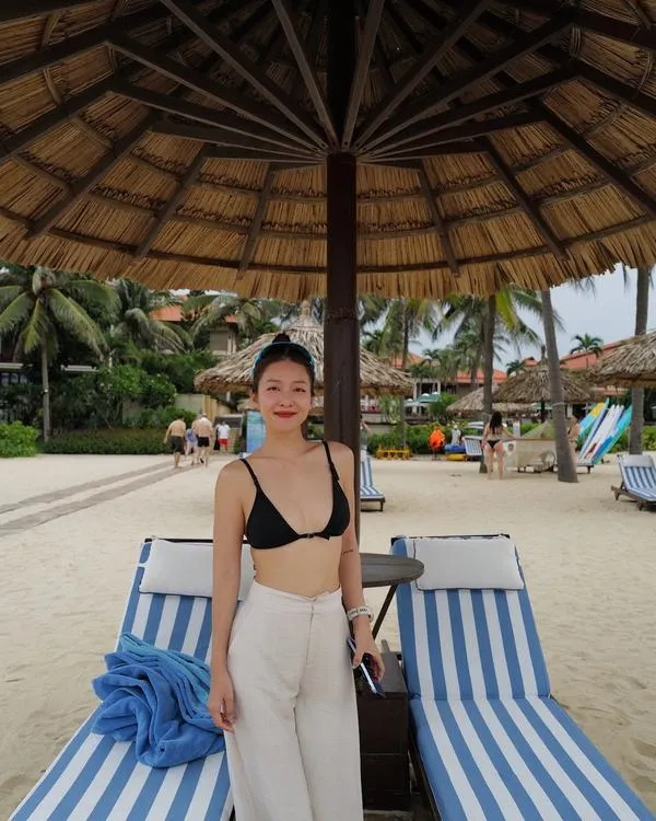 Bo anh Kha Ngan mac bikini sexy noi bat nho duong cong chuan dang cao 8