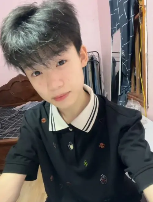 Bo anh trai 2014 ghi lai khoanh khac trong treo voi dong phuc gon gang va anh mat lanh loi 4