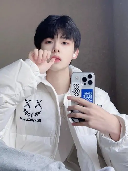 Bo suu tap hinh trai dep k6 noi bat nho goc nghieng cuon nu cuoi hien va style tre trung 13