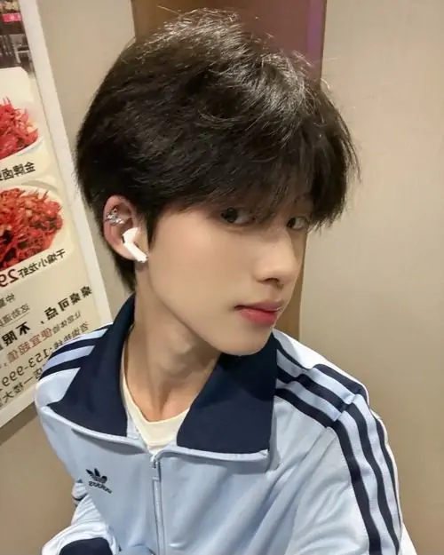 Bo suu tap hinh trai dep k6 noi bat nho goc nghieng cuon nu cuoi hien va style tre trung 5
