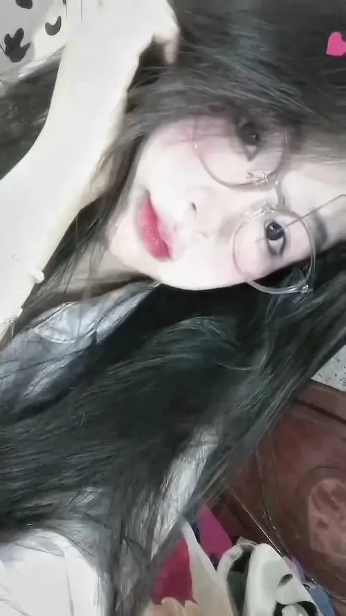 Hinh nen hot girl ngot ngao voi toc mai thua ma hong hay hay va anh sang trong treo 6