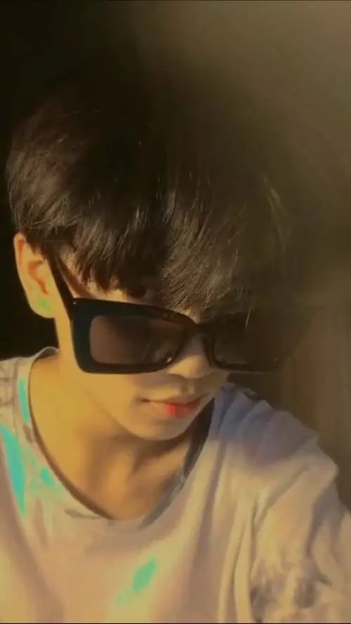 Kham pha anh trai dep 2k8 voi toc mullet ca tinh nu cuoi hien va net cuon hut rieng 7