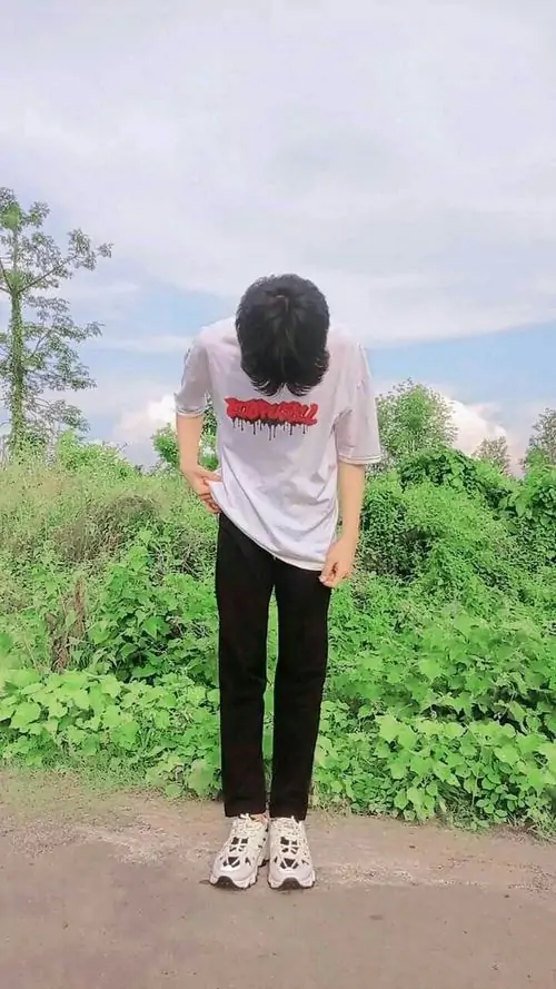 Kho anh trai dep 2k8 thu hut nguoi xem boi vibe tre trung goc chup ngau nhe va outfit hoc sinh hop mat 8