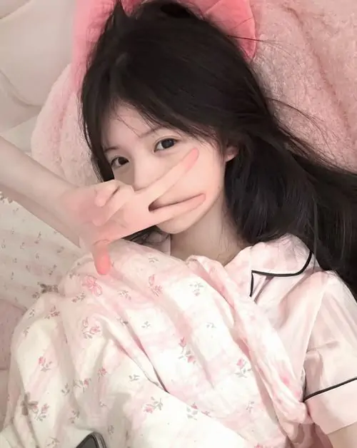 Loat Anh con gai trong sang phong cach Han Quoc bieu cam chu mo dang yeu khien nguoi xem tan chay 21