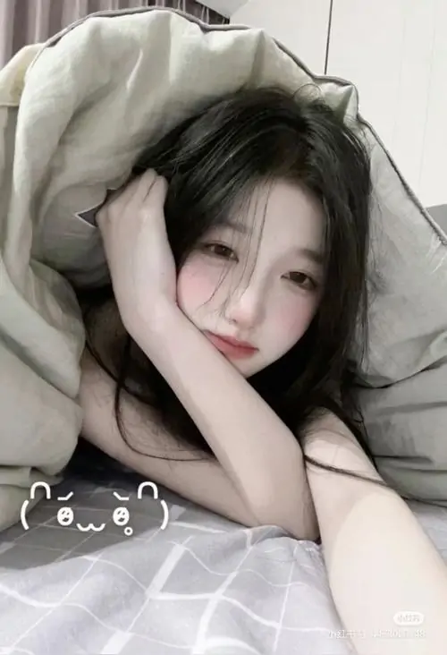 Ngam anh gai xinh nhat the gioi khien phai manh me man boi than thai tu tin va nu cuoi rang ro 17