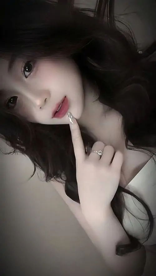 Tai anh gai xinh cute lam hinh nen dien thoai tong mau sang am va than thai nang tho 3