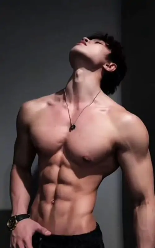 Tong hop Anh trai 6 mui bung cuon hut co bung doi xung eo thon nam gioi va goc nghieng than thanh 3
