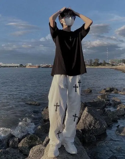 Tong hop anh trai dep 2k6 co visual sang outfit gon gang va than thai truong thanh vua du 15