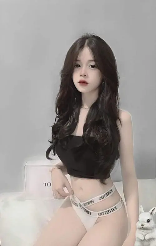 anh gai xinh mac bikini den huyen bi va cuon hut 7
