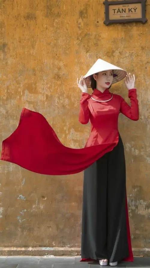huong dan chup anh ao dai voi non la chuan bai 11