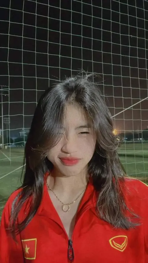 ngam nhung my nhan san co mac do the thao quyen ru 5
