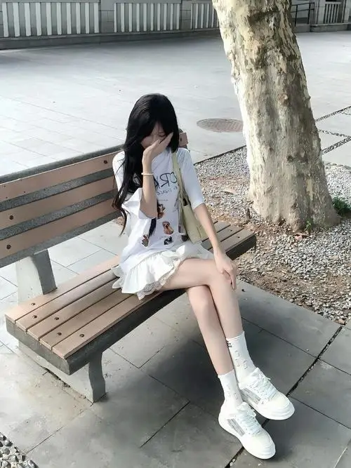 ngam tron bo anh gai xinh che mat bi an cuon hut 17