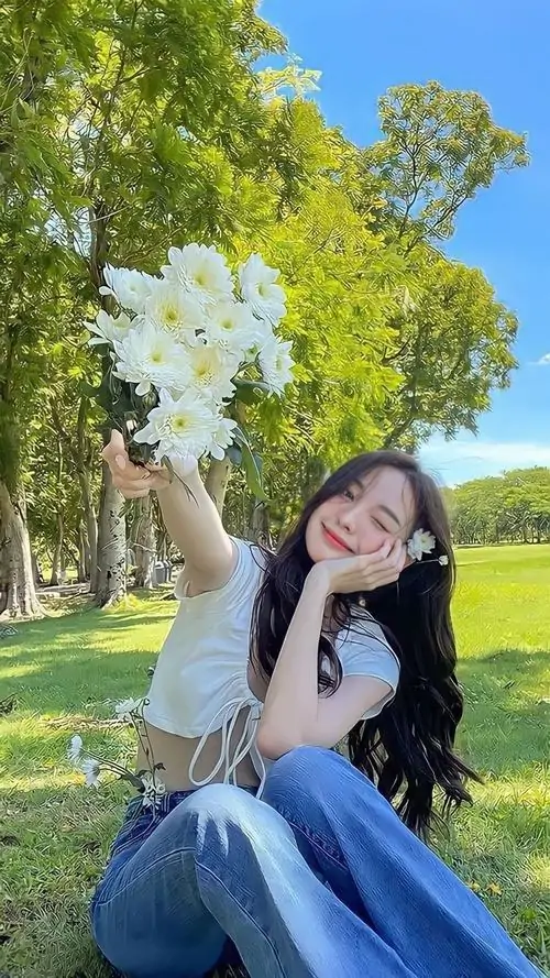 ngam tron bo hinh gai dep cuoi tuoi nhu hoa 2