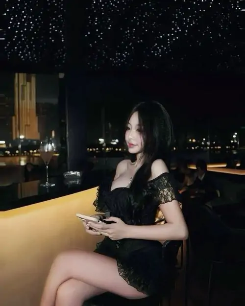 tai anh my nhan dien vay hai day den ngan dep nhat 19