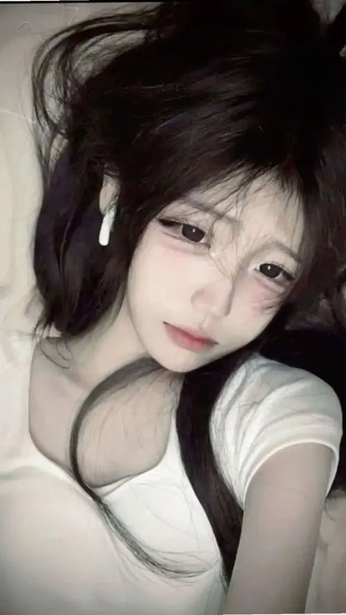 tai anh my nhan facebook ngot ngao trong treo 4