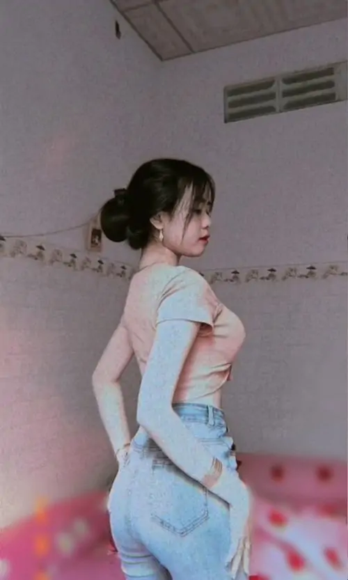 tuyen chon anh my nhan phoi quan jean bo cuc ky sanh dieu 9