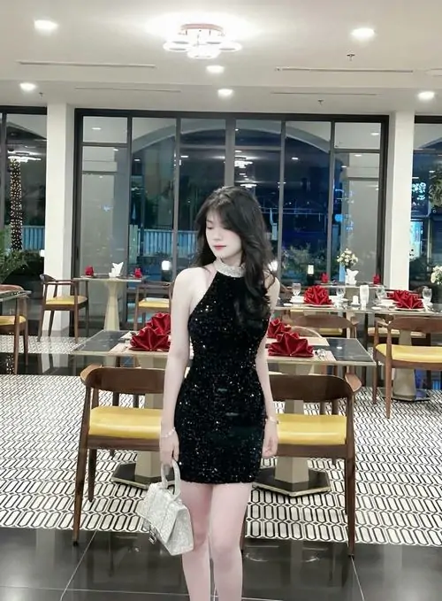 tuyen tap hinh nen hot girl dien dam den ngan cho dien thoai 10