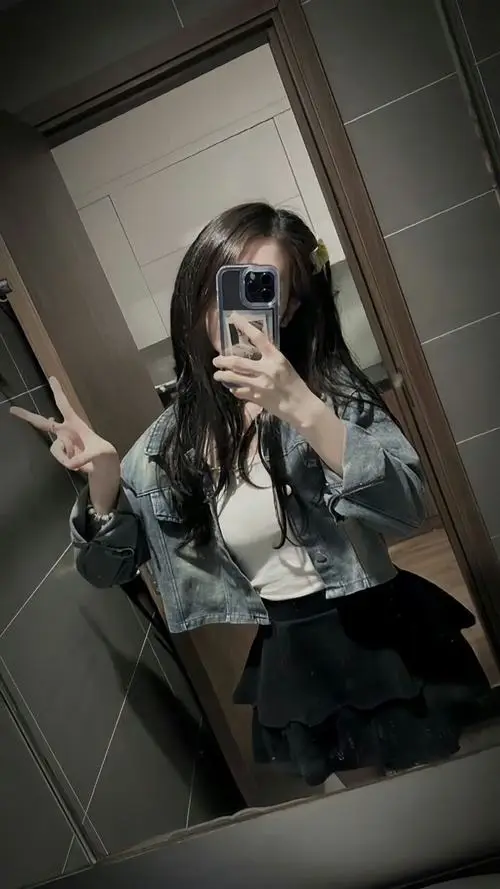 tuyen tap hinh nen hot girl che mat lam anh dai dien 10